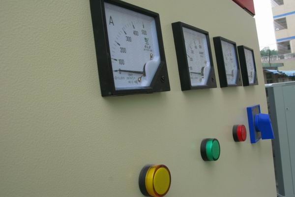 怀远配电箱-3683讲讲配电箱的操作和检修步